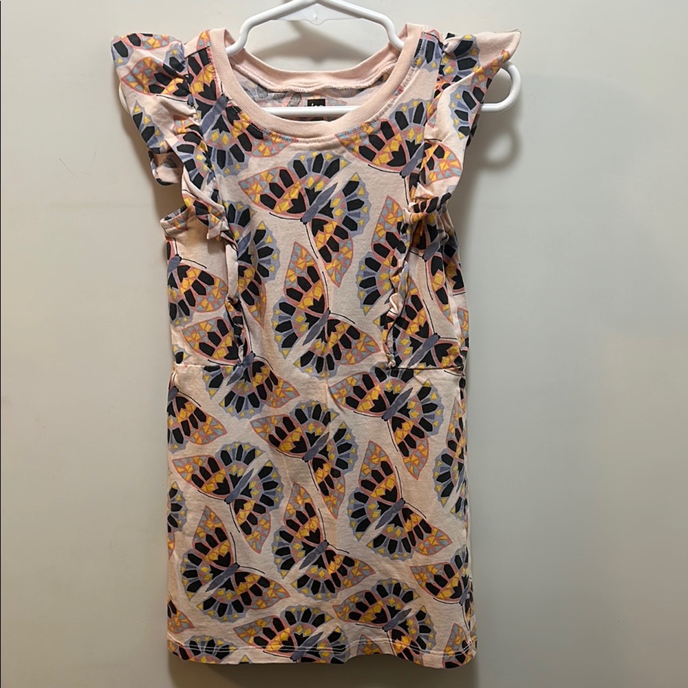 Tea collection soft pink dress with a butterfly pattern, size 4, great condition